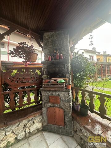 13-SAPANCADA SİTE İÇERİSİNDE SATILIK TRİBLEKS VİLLA